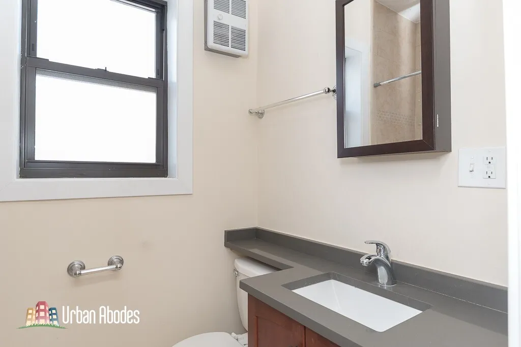 4851 N Damen Ave, , 60625, USA 60625-unit#303-Chicago-IL