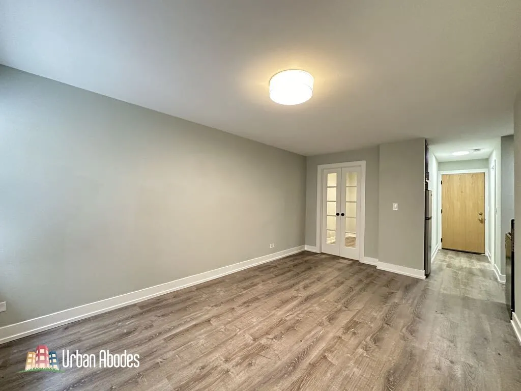 445 W Barry Ave, , 60657, USA 60657-unit#205-Chicago-IL