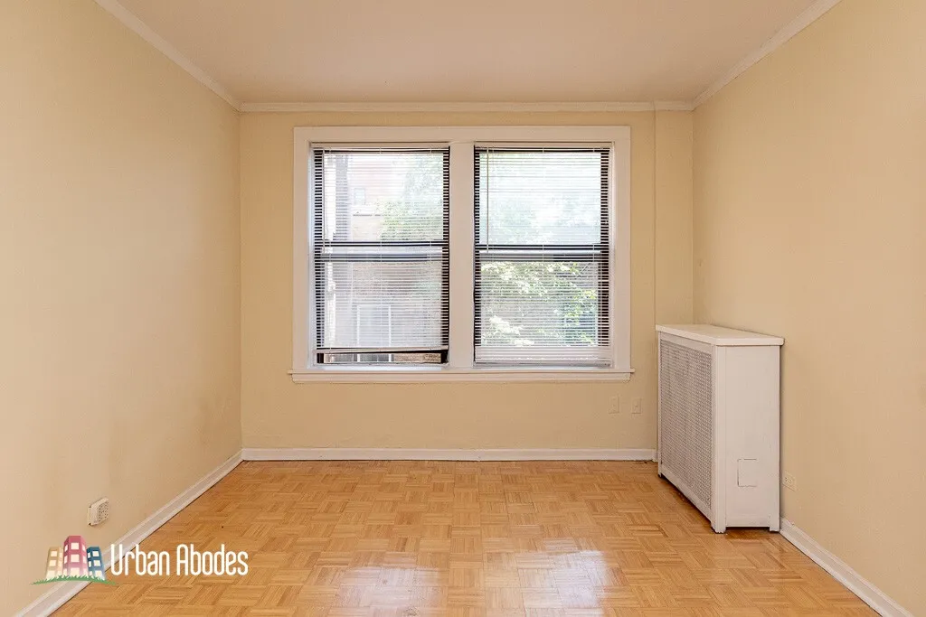 739 W Belmont Ave, ,  60657, USA 60657-unit#307-Chicago-IL