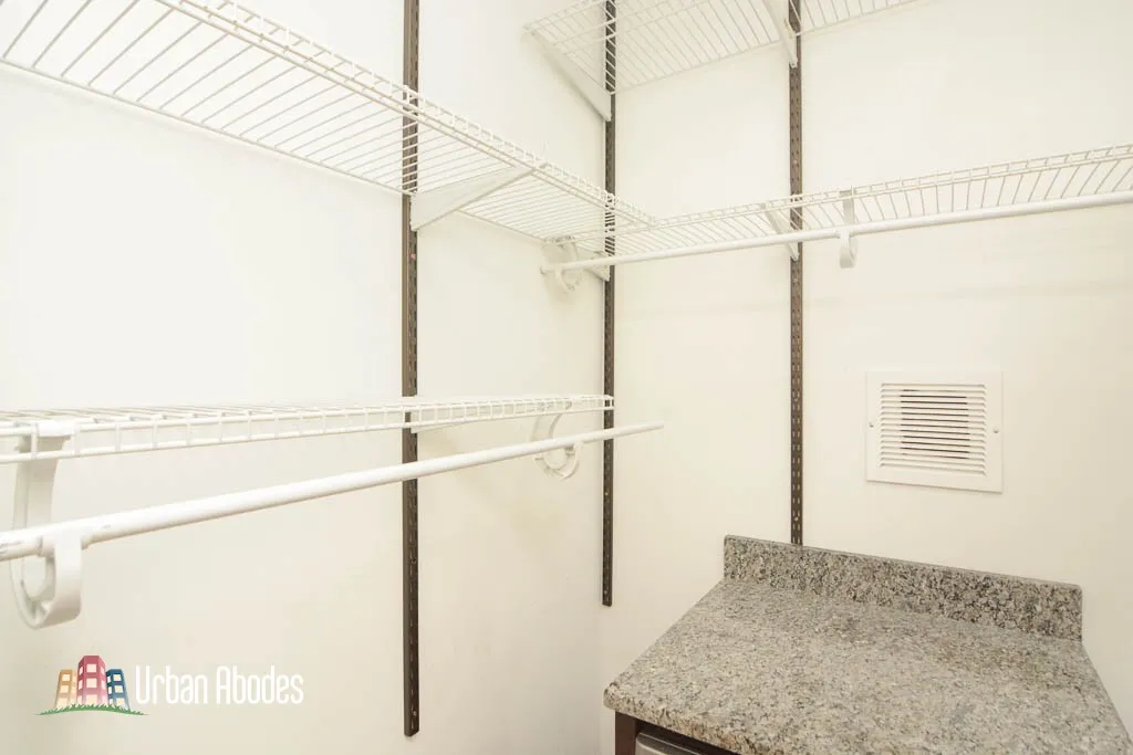 2912 N Mildred Ave, , 60657, USA 60657-unit#1AA-Chicago-IL