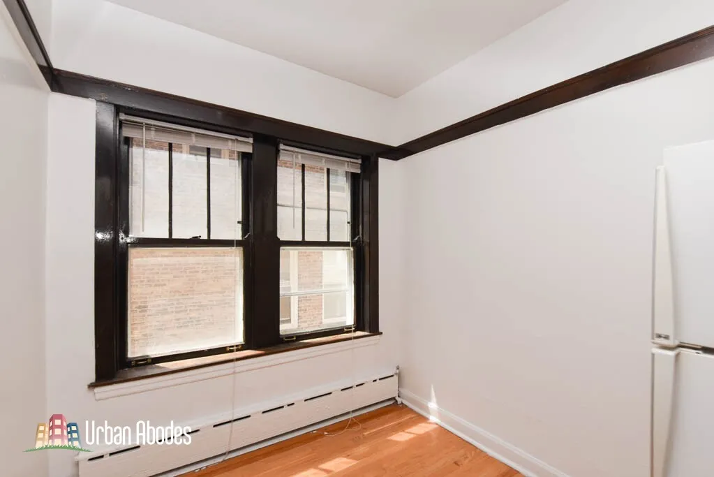 816 W Waveland Ave, ,  60613, USA 60613-unit#02-Chicago-IL