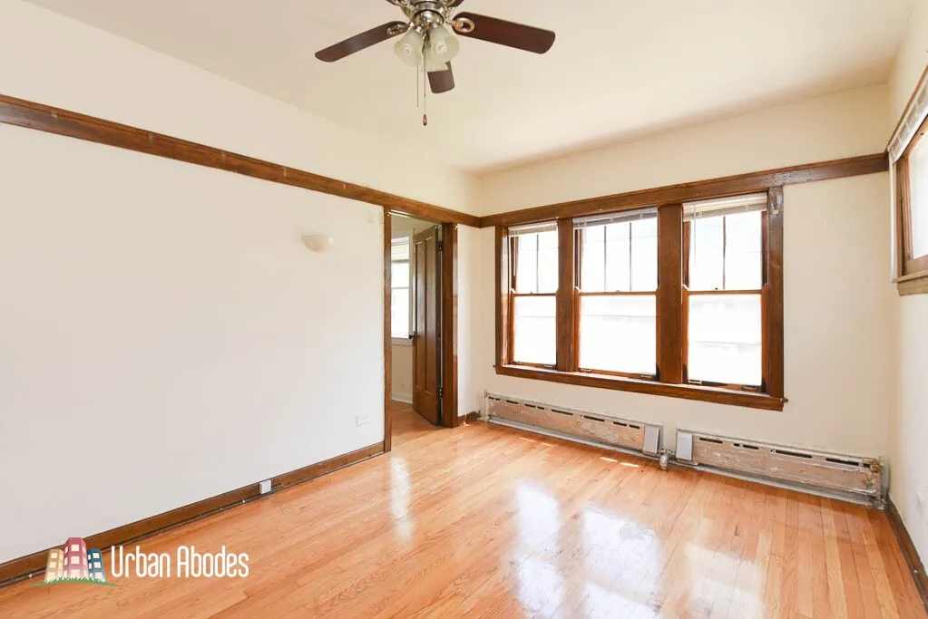 816 W Waveland Ave, ,  60613, USA 60613-unit#02-Chicago-IL