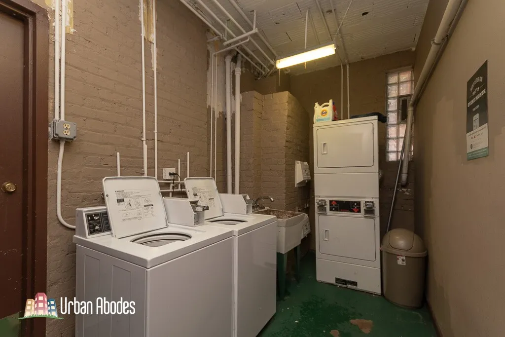 2827 N Burling St, , 60657, USA 60657-unit#204-Chicago-IL