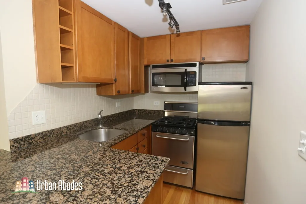 625 W Wrightwood Ave, , 60614, USA 60614-unit#101-Chicago-IL