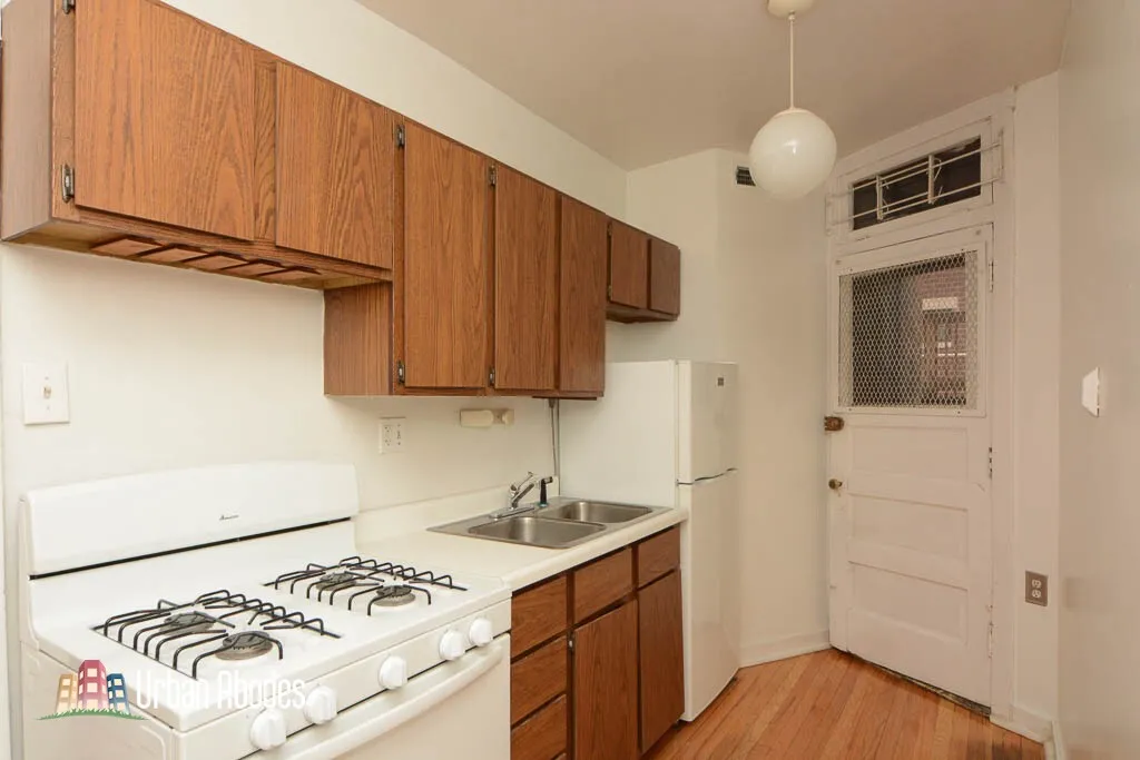 3002 N Racine Ave, , 60657, USA 60657-unit#2-Chicago-IL