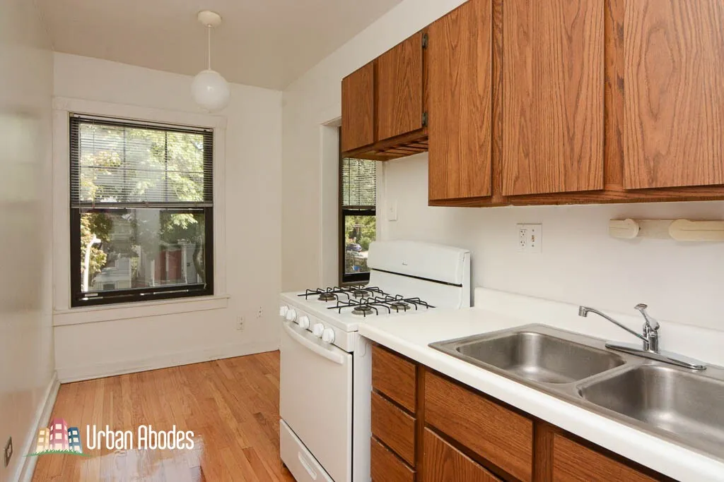 3002 N Racine Ave, , 60657, USA 60657-unit#2-Chicago-IL