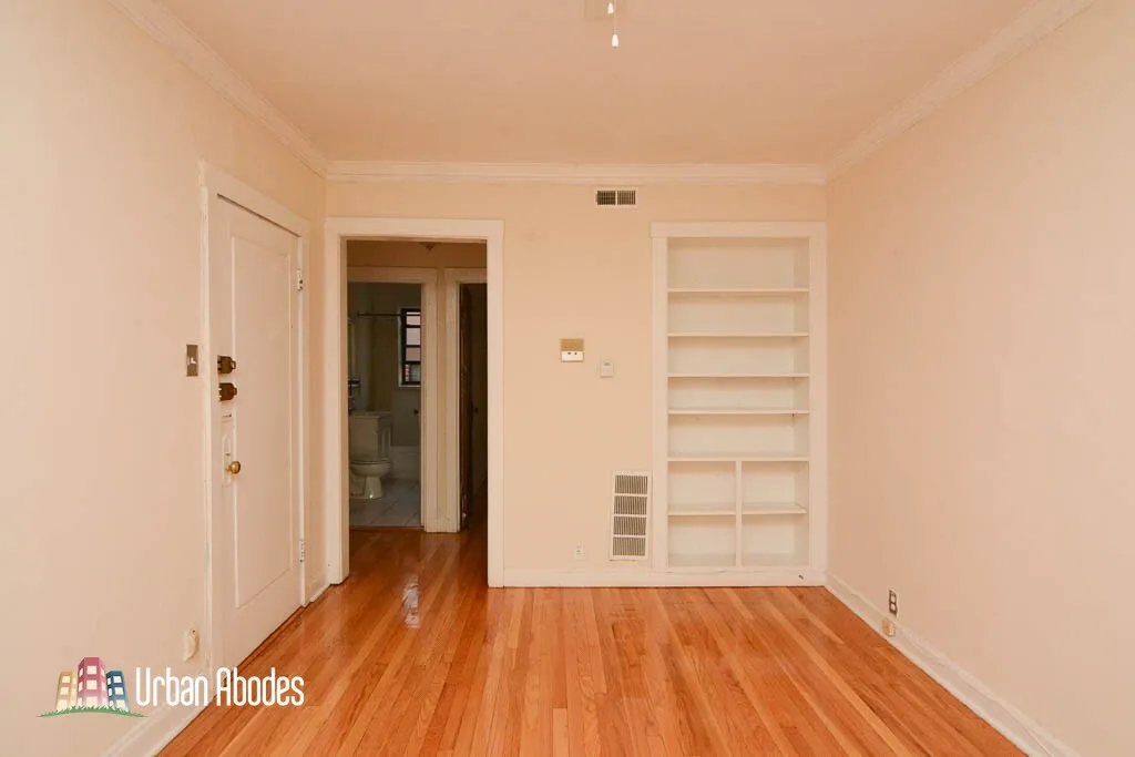 3002 N Racine Ave, , 60657, USA 60657-unit#2-Chicago-IL