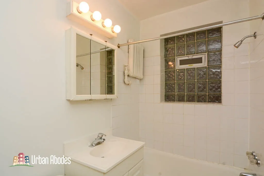 540 W Wellington Ave, , 60657, USA 60657-unit#104-Chicago-IL