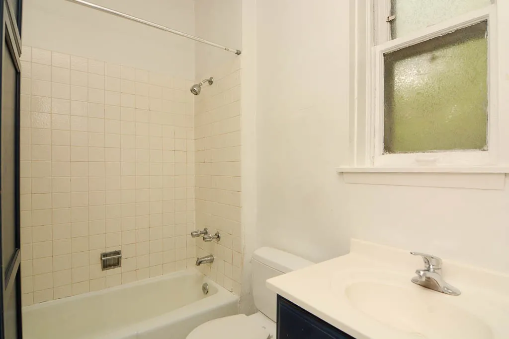 1220 N Dearborn St, ,  60610, USA 60610-unit#1A-Chicago-IL
