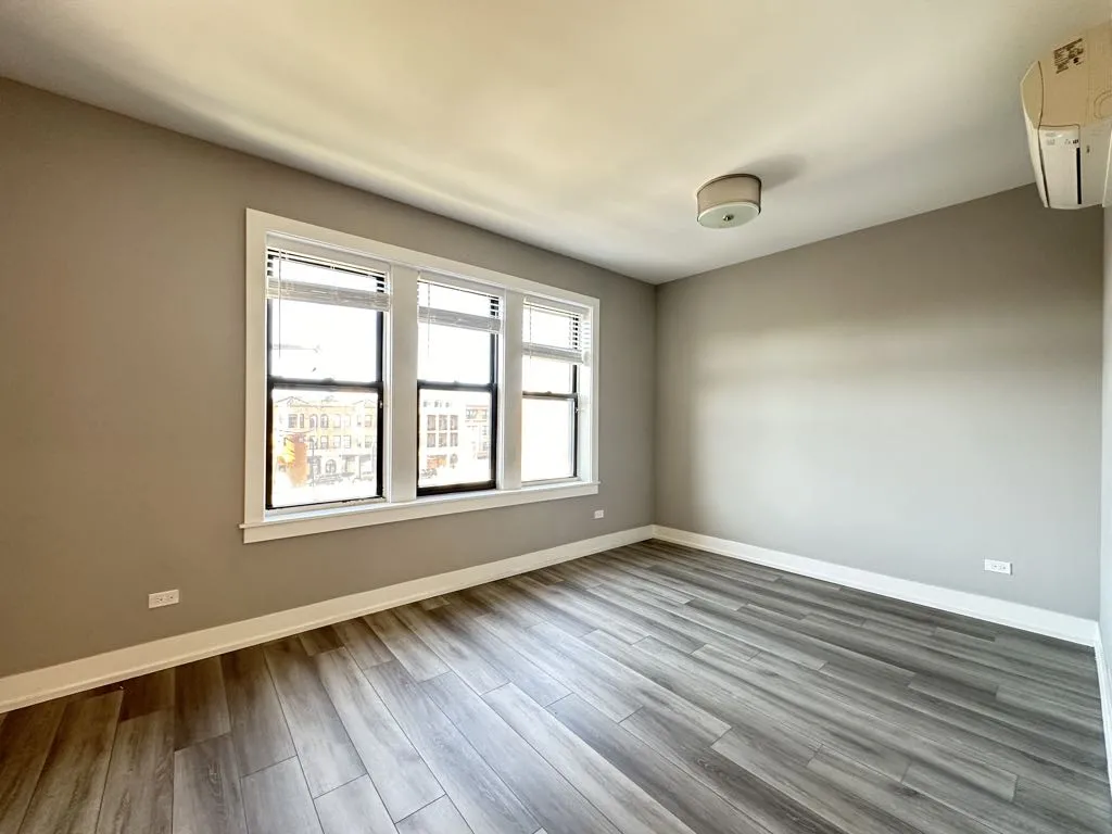 N Janssen Ave, , , USA 60613-unit#3W-Chicago-IL