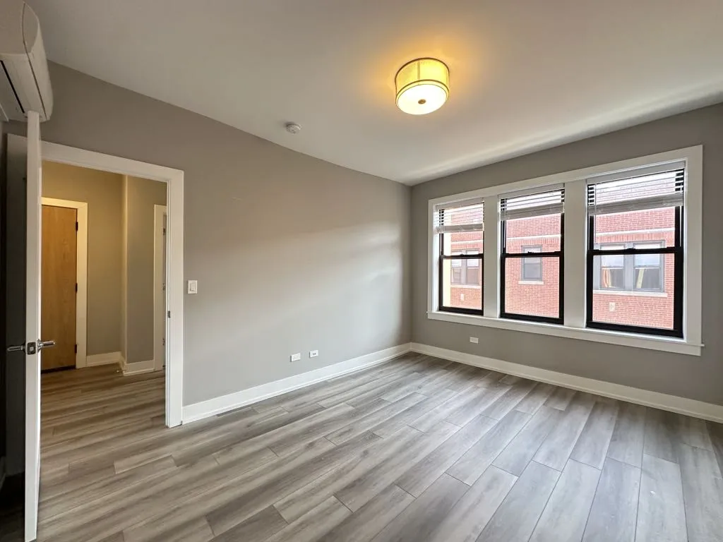 N Janssen Ave, , , USA 60613-unit#3W-Chicago-IL