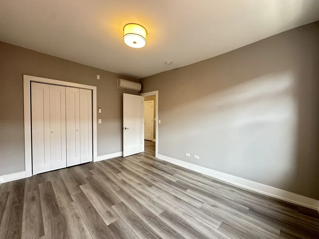 N Janssen Ave, , , USA 60613-unit#3W-Chicago-IL