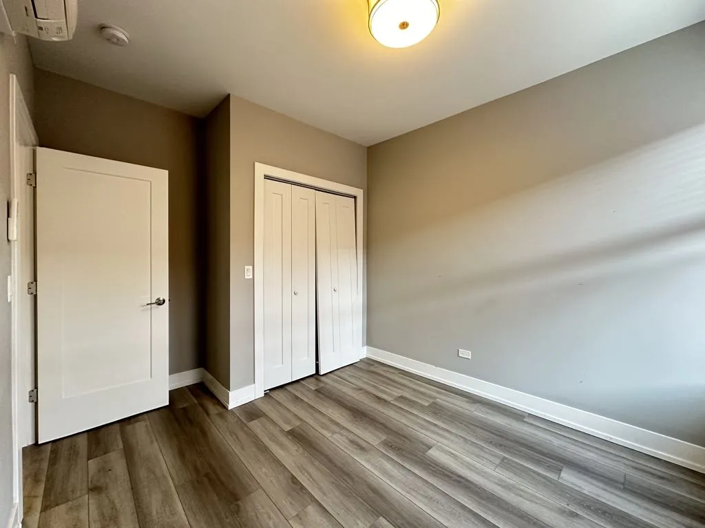 N Janssen Ave, , , USA 60613-unit#3W-Chicago-IL