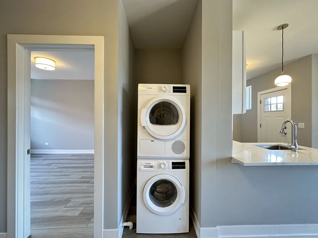 N Janssen Ave, , , USA 60613-unit#3W-Chicago-IL