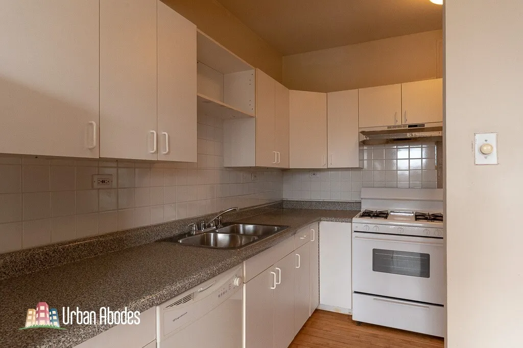 4225 N Paulina St, ,  60613, USA 60625-unit#3W-Chicago-IL