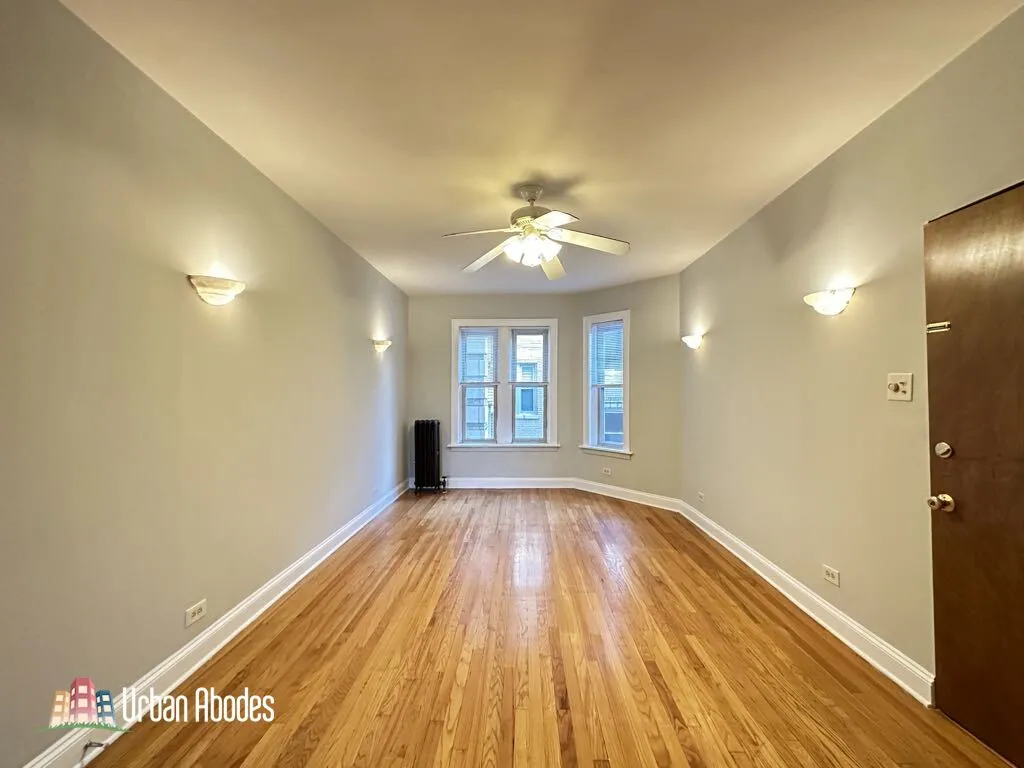 4231 N Paulina St, ,  60613, USA 60625-unit#2E-Chicago-IL