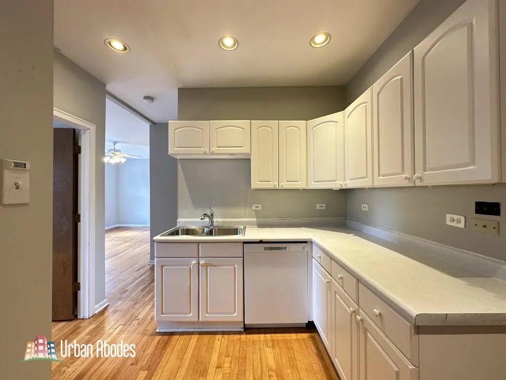 4225 N Paulina St, ,  60613, USA 60625-unit#2W-Chicago-IL