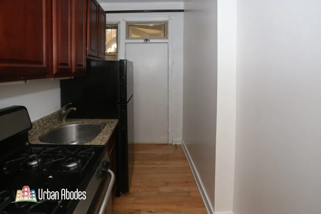 544 W Surf St, ,  60657, USA 60657-unit#G-Chicago-IL