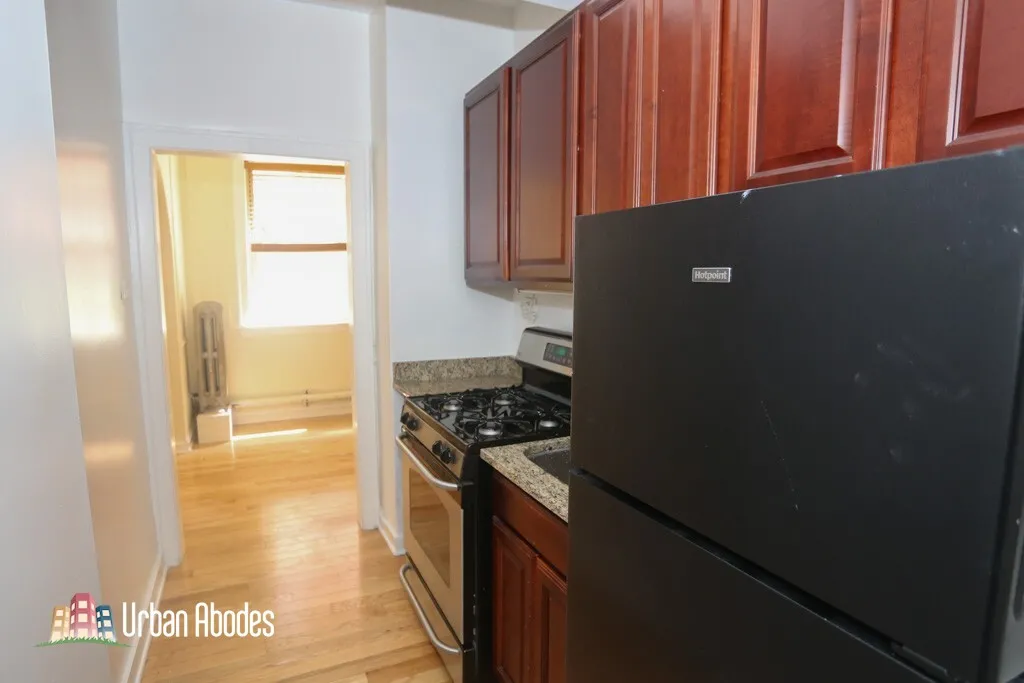 544 W Surf St, ,  60657, USA 60657-unit#G-Chicago-IL