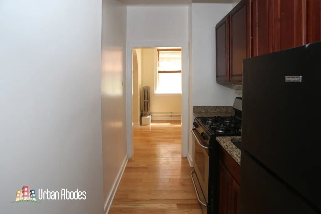 544 W Surf St, ,  60657, USA 60657-unit#G-Chicago-IL