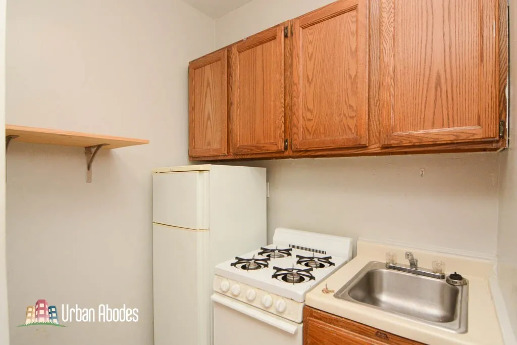 2827 N Burling St, ,  60657, USA 60657-unit#104-Chicago-IL