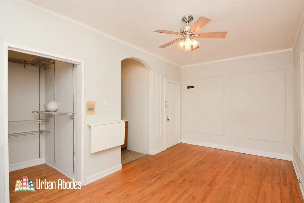 2827 N Burling St, ,  60657, USA 60657-unit#104-Chicago-IL
