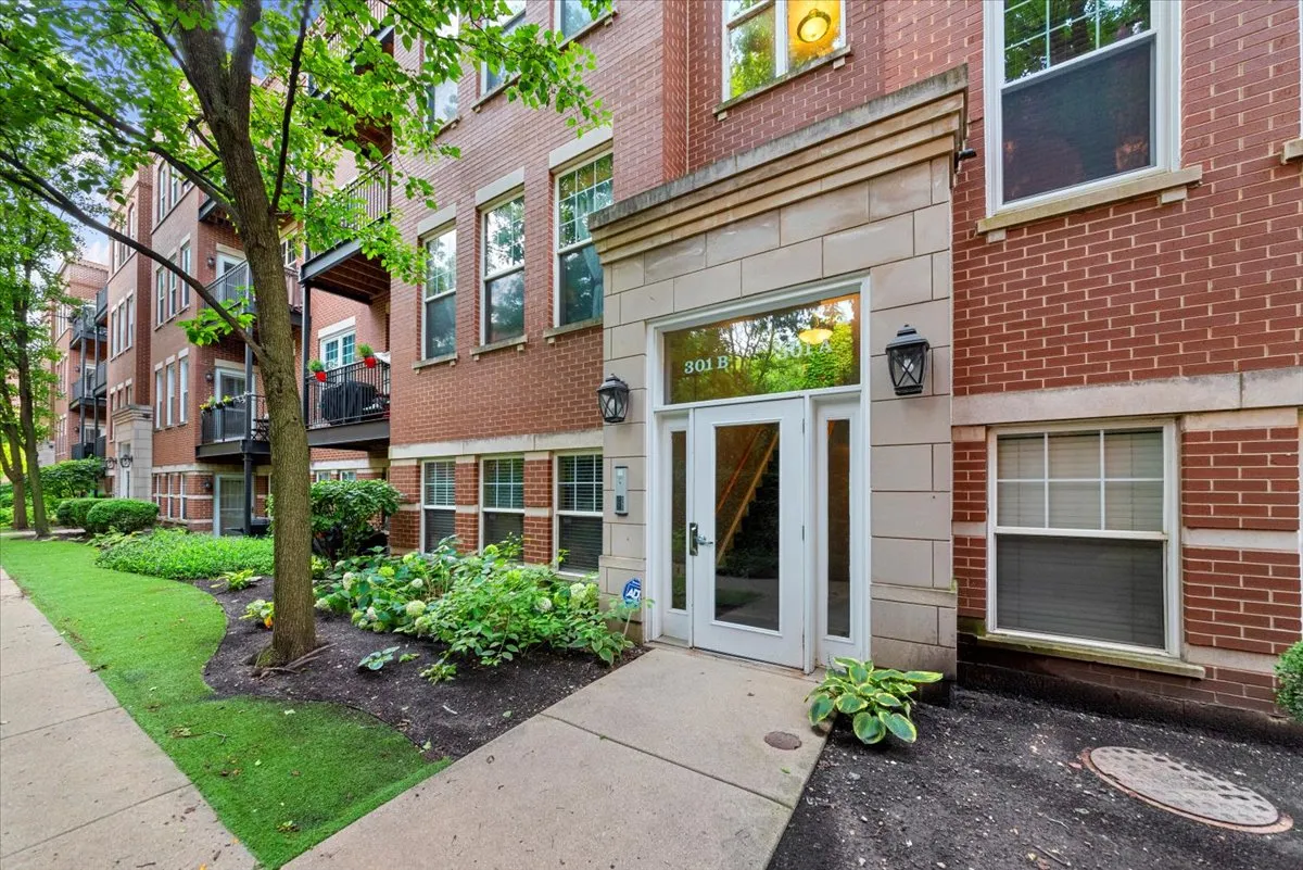 301 W Goethe St, , 60610, USA 60610-unit#203-Chicago-IL