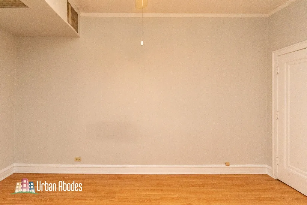 2827 N Burling St, ,  60657, USA 60657-unit#05-Chicago-IL