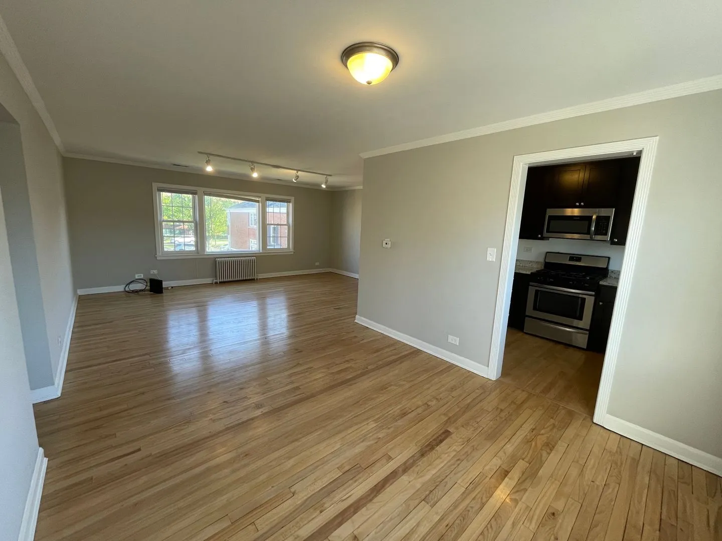 371 Central Ave, ,  60035, USA 60035-unit#2E-Highland Park-IL