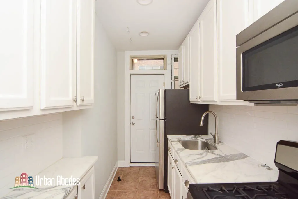 542 W Surf St, ,  60657, USA 60657-unit#3S-Chicago-IL