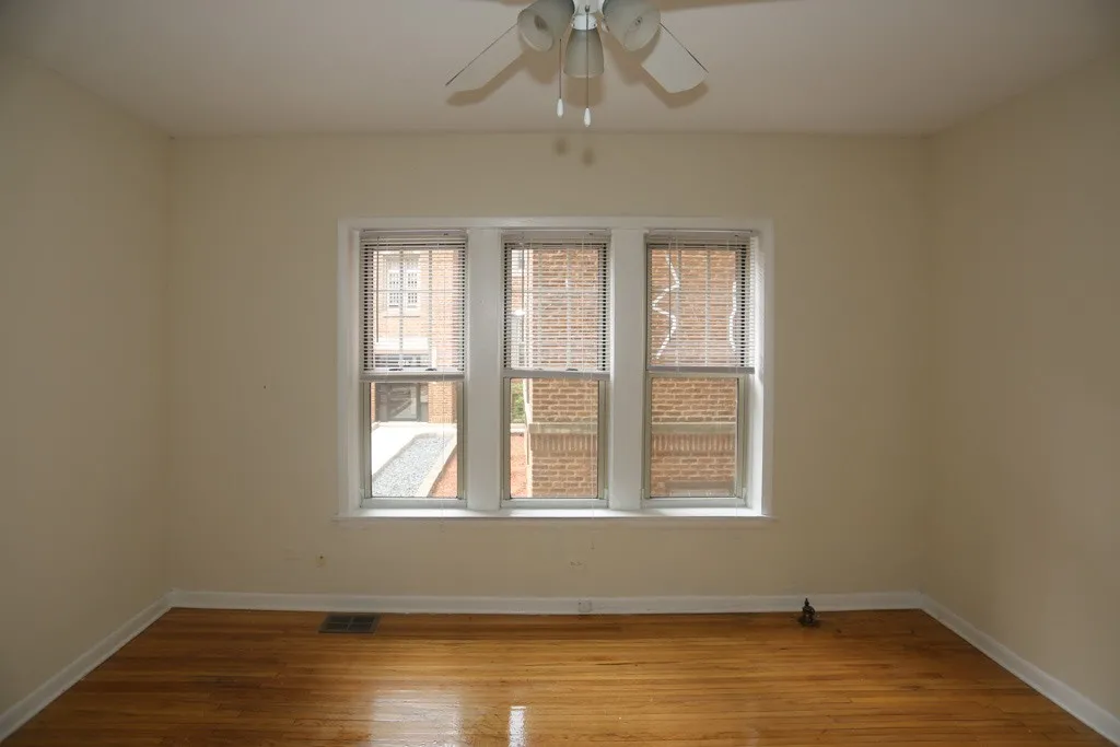 W Barry Ave, ,  60657, USA 60657-unit#1N-Chicago-IL