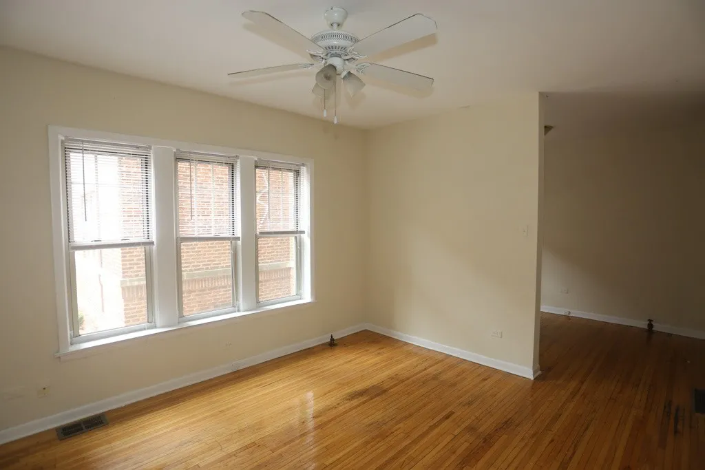 W Barry Ave, ,  60657, USA 60657-unit#1N-Chicago-IL