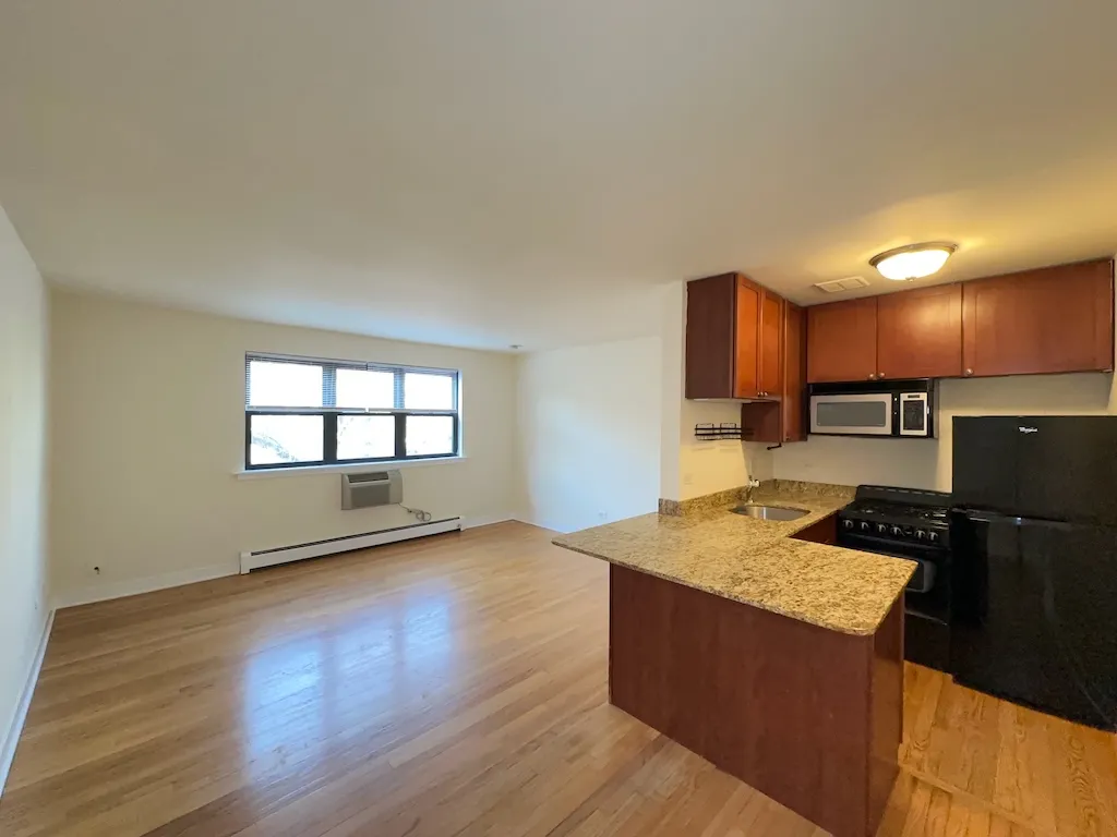 625 W Wrightwood Ave, ,  60614, USA 60614-unit#305-Chicago-IL