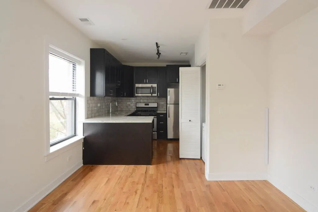 2201 W Eastwood Ave, ,  60625, USA 60625-unit#3E-Chicago-IL