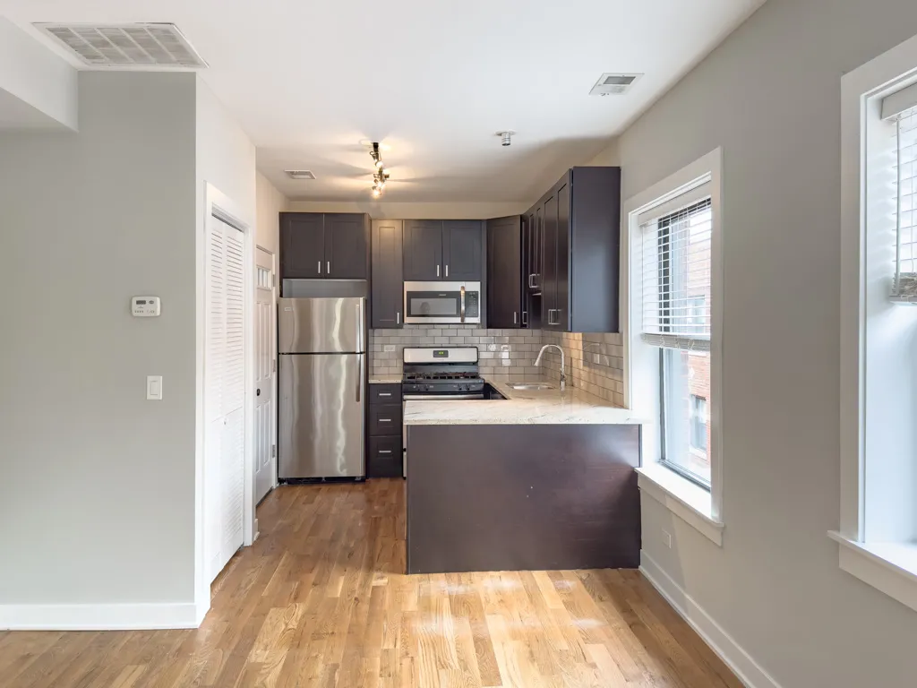 2201 W Eastwood Ave, , 60625, USA 60625-unit#3W-Chicago-IL