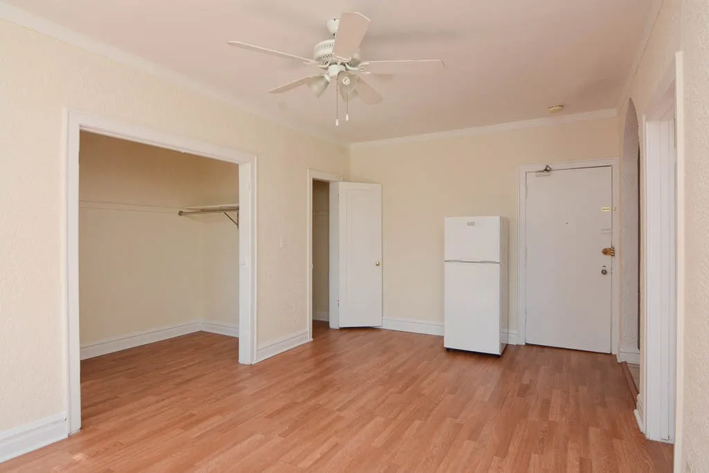 4829 N Damen Ave, ,  60625, USA 60625-unit#410-Chicago-IL