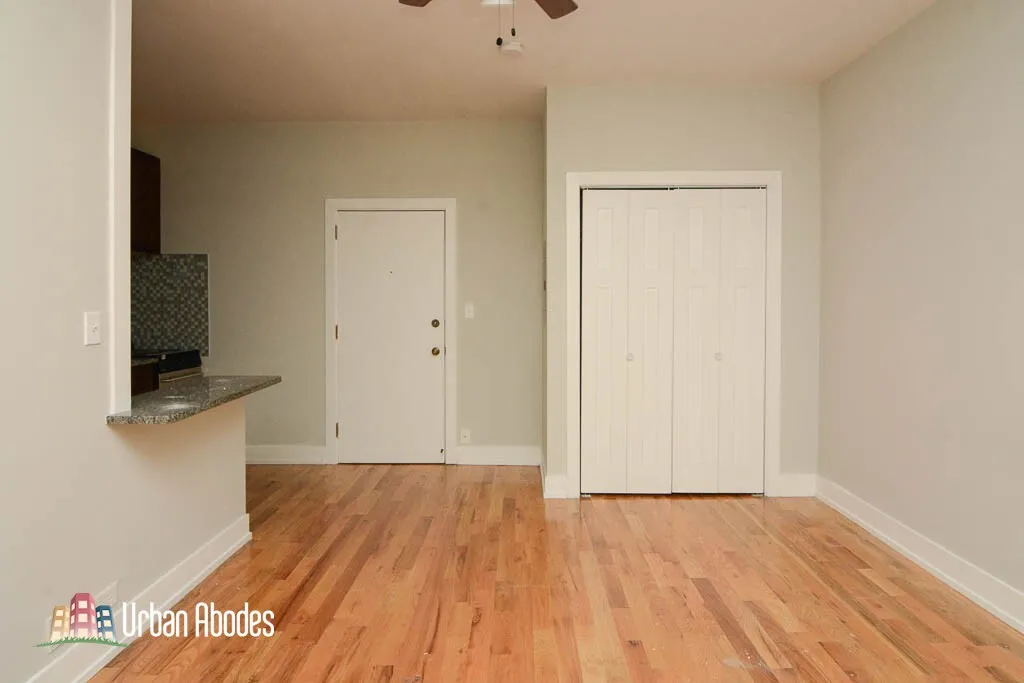 635 W Barry Ave, ,  60657, USA 60657-unit#405-Chicago-IL