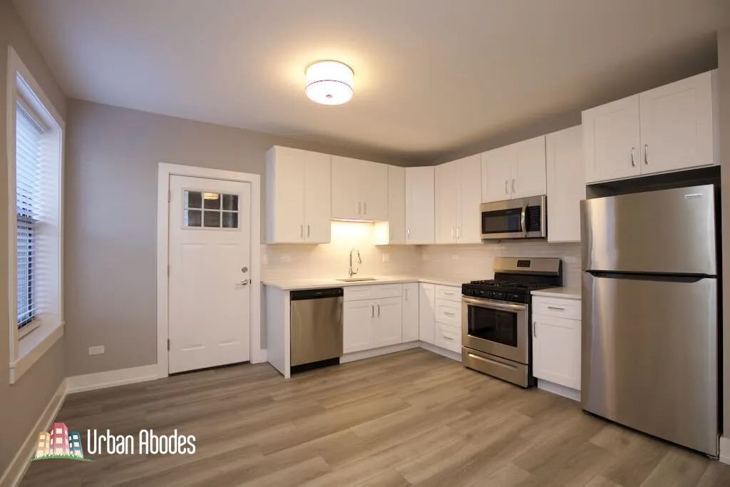 3939 N Janssen Ave, , 60613, USA 60613-unit#3S-Chicago-IL