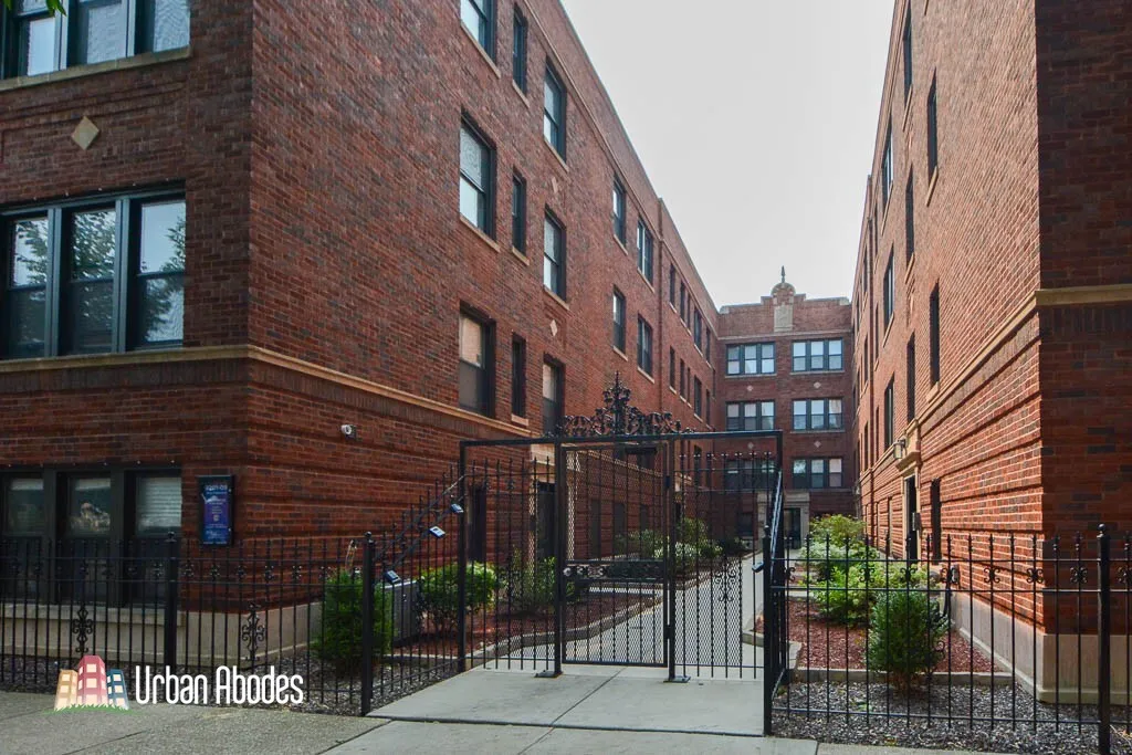 2205 W Eastwood Ave, , 60625, USA 60625-unit#2E-Chicago-IL