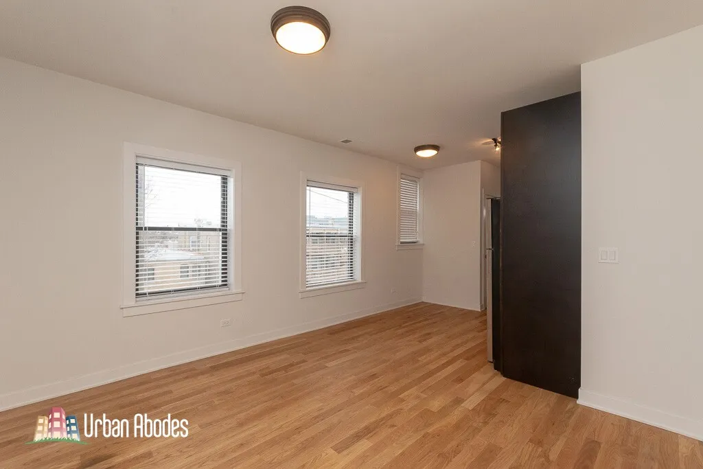 2205 W Eastwood Ave, , 60625, USA 60625-unit#3W-Chicago-IL