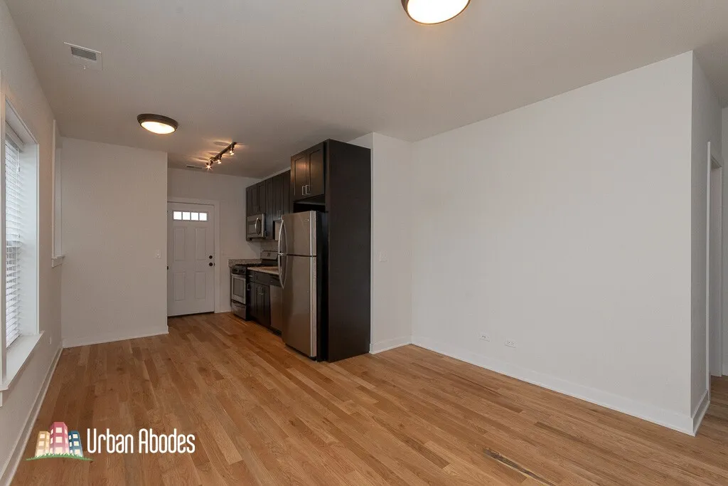 2205 W Eastwood Ave, , 60625, USA 60625-unit#3W-Chicago-IL