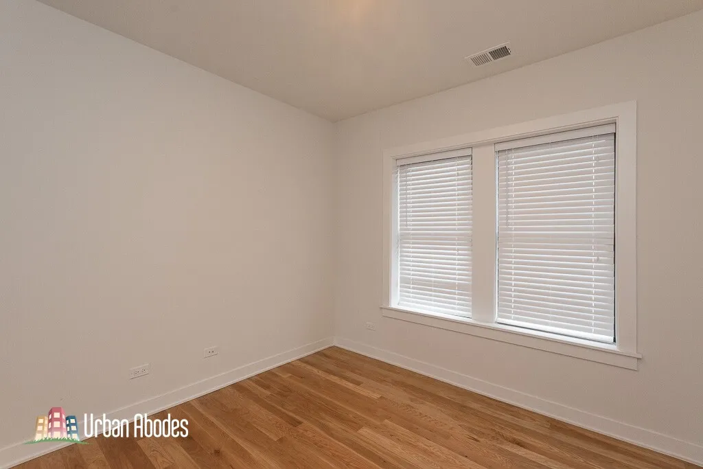 2205 W Eastwood Ave, , 60625, USA 60625-unit#3W-Chicago-IL