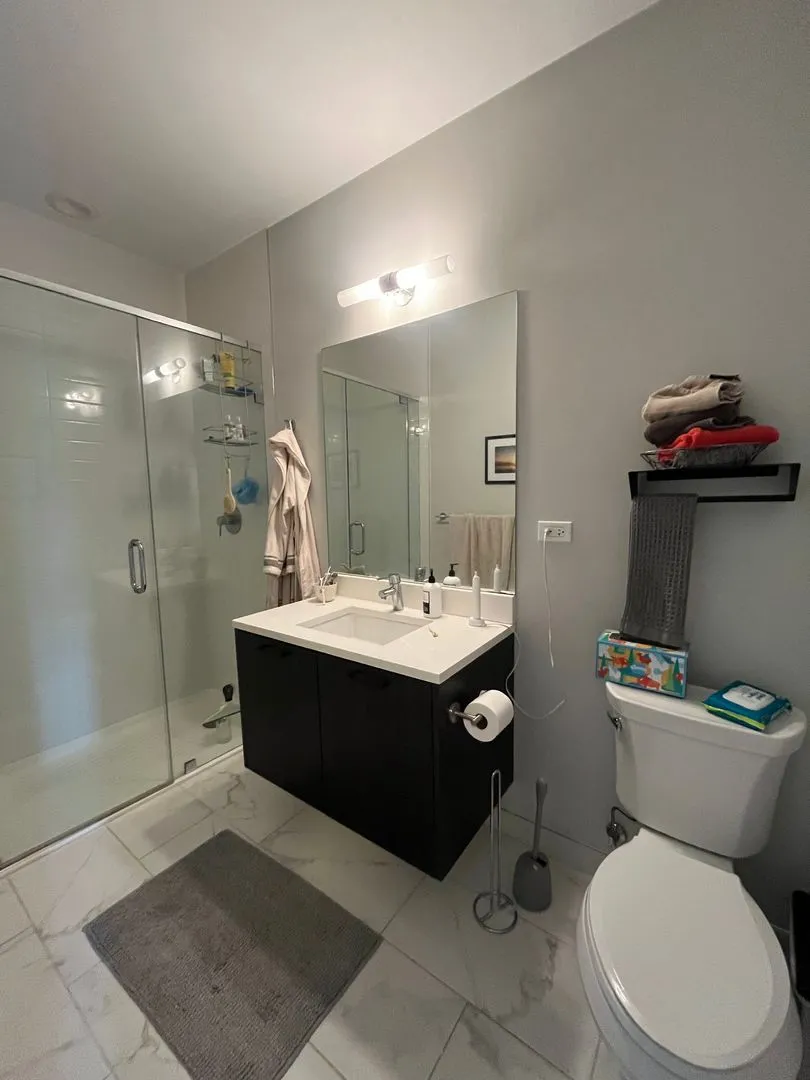 713 N Milwaukee Ave, , 60642, USA 60642-unit#405-Chicago-IL