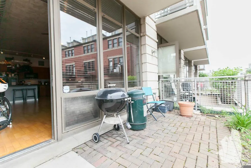 1000 N Kingsbury St, ,  60610, USA 60610-unit#106-Chicago-IL