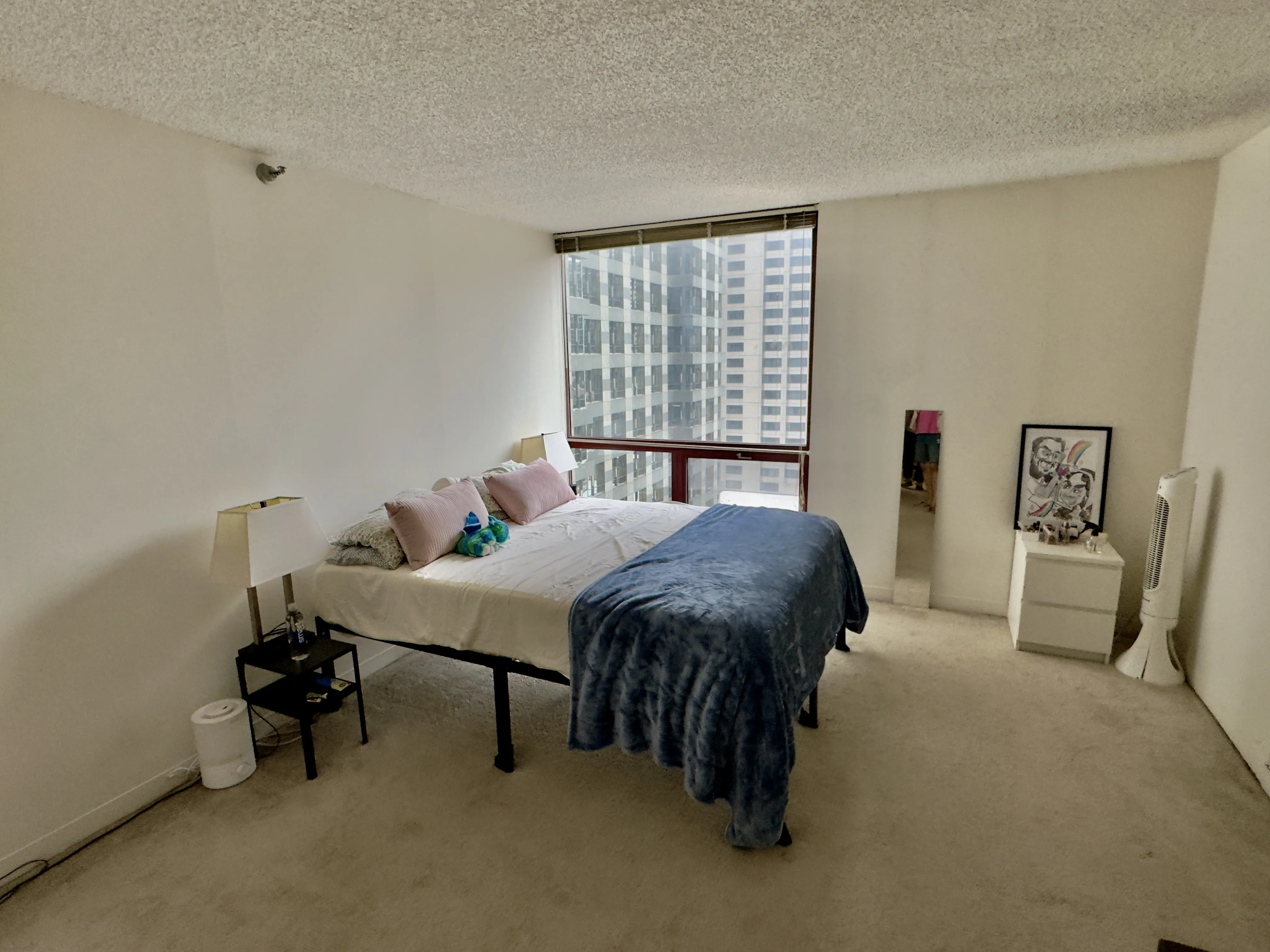 200 N Dearborn St, ,  60601, USA 60601-unit#1403-Chicago-IL
