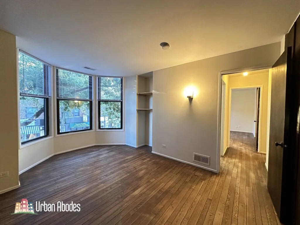 600 W Surf St, ,  60657, USA 60657-unit#2-Chicago-IL