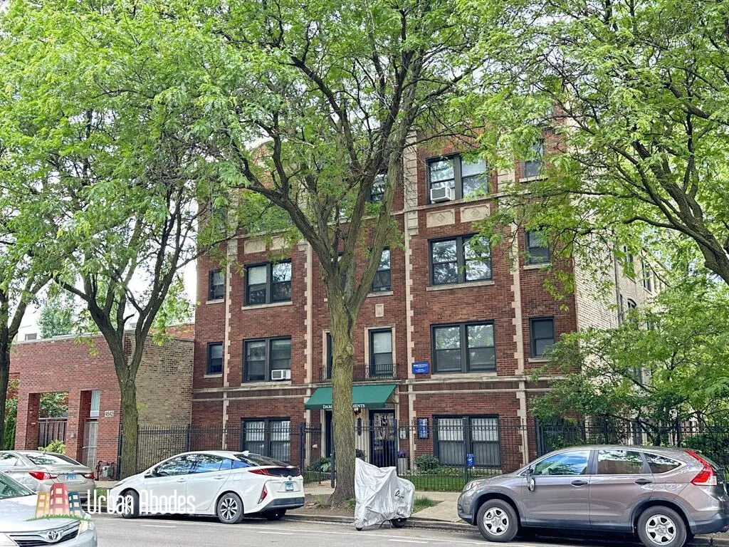 4546 N Damen Ave, , 60625, USA 60625-unit#211-Chicago-IL