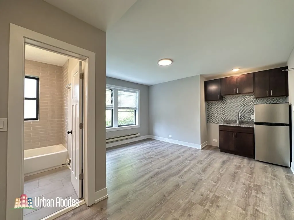 4546 N Damen Ave, , 60625, USA 60625-unit#211-Chicago-IL