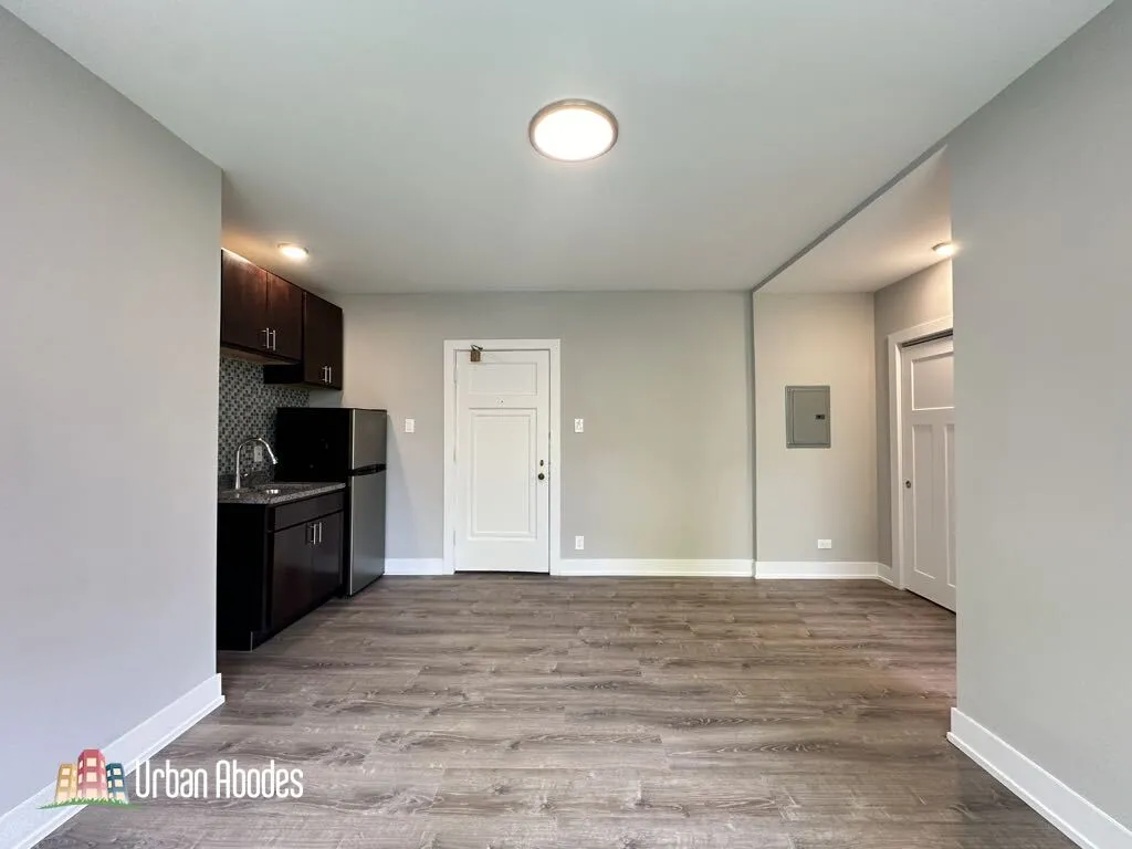 4546 N Damen Ave, , 60625, USA 60625-unit#211-Chicago-IL