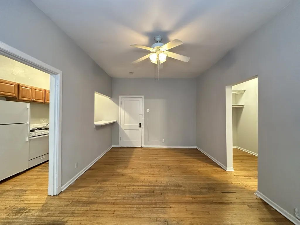 1050 W George St, ,  60657, USA 60657-unit#006-Chicago-IL